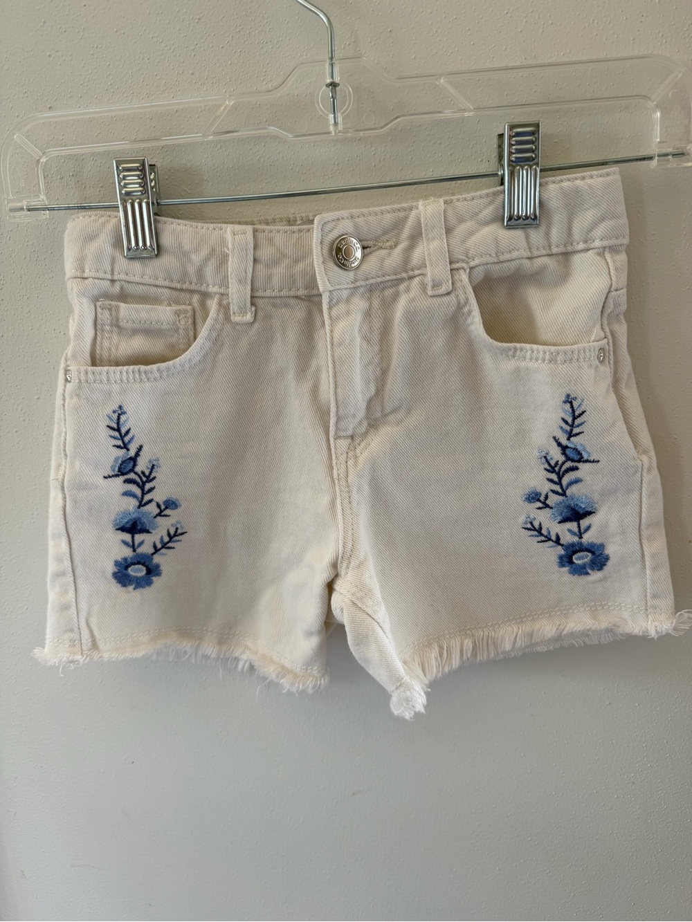 Denim&Co Cream Shorts with Blue Floral Embroidery